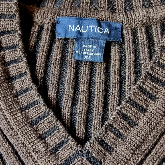 Nautica 100% Merino Wool Knit Ribbed  V-Neck Pullover Sweater Men’s Size XL - Picture 3 of 6